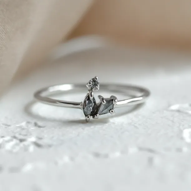 Original ring in cluster style with galaxy diamonds TAYA Image