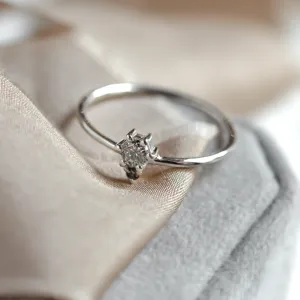 Decent cluster ring with salt and pepper diamonds ORESTE Thumbnail