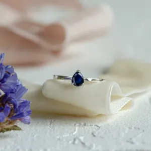 Engagement ring with blue sapphire LOUIS Thumbnail