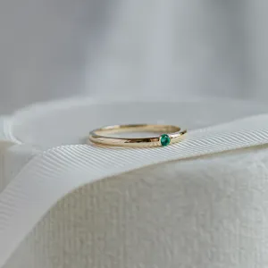 Minimalist ring with emerald HAIMERALD Thumbnail