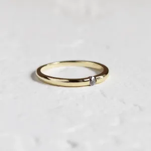 Minimalist engagement ring with salt'n'pepper diamond HAIMER Thumbnail