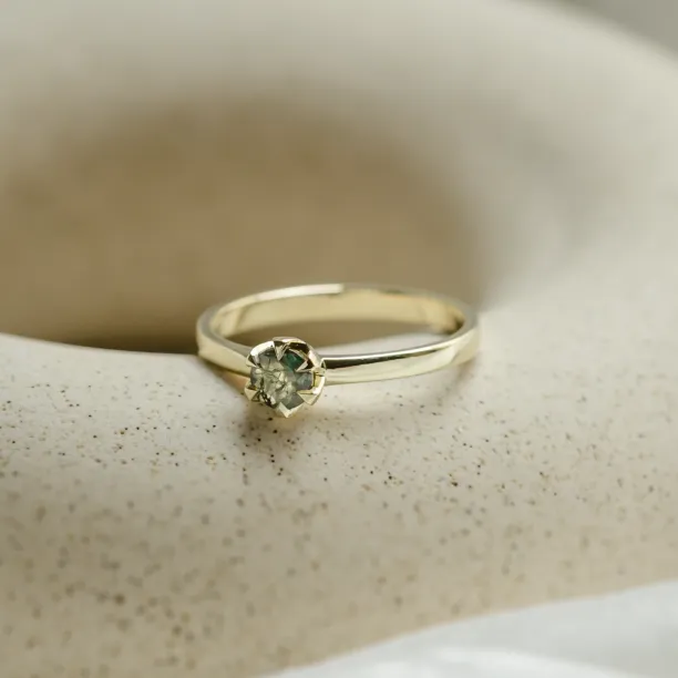 Minimalist ring with moss agate ALF Image