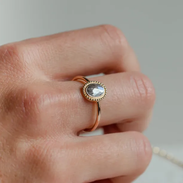 Gold vintage ring with salt and pepper diamond PHILIPPE Image