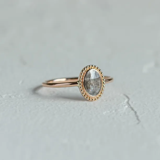 Gold vintage ring with salt and pepper diamond PHILIPPE Image