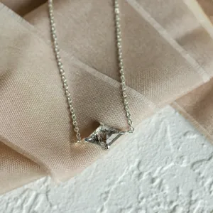 Gold bracelet with kite rutilated quartz POLLIS Thumbnail