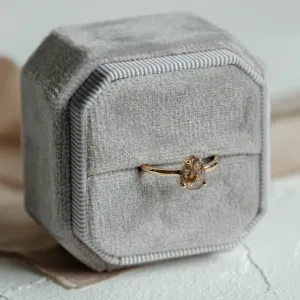 Gold ring with pear salt and pepper diamond BERTO Thumbnail