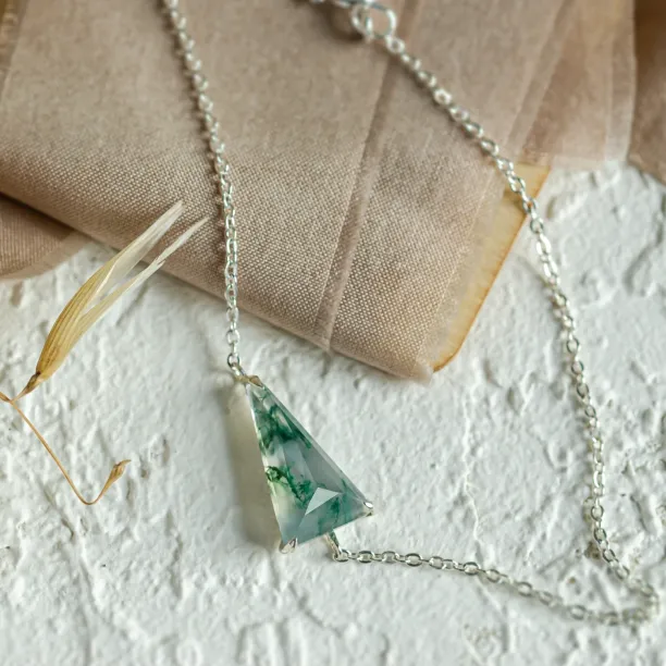 Gold bracelet with tringle moss agate VANYAR Image