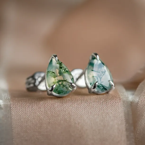Gold pear moss agate earrings ARDY Image