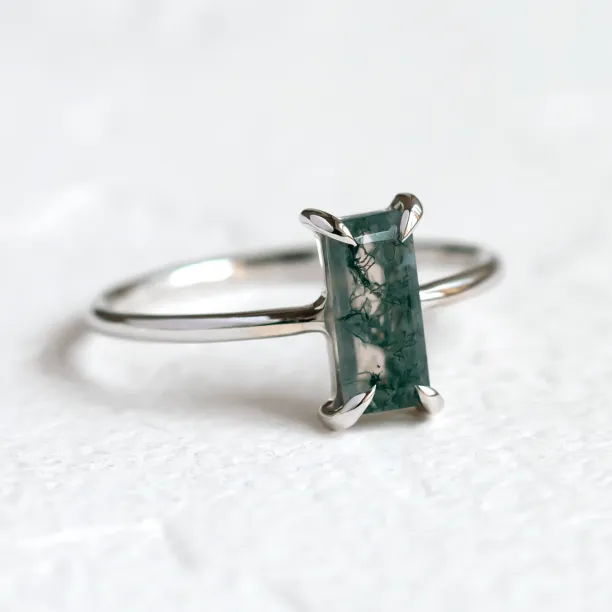 Elegant ring with baguette moss agate FAIRY Image