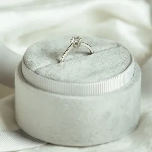 Classic engagement ring with lab-grown diamond STAMO Thumbnail