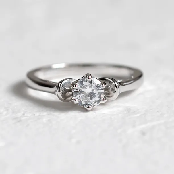 Unusual engagement ring with lab-grown diamond RISTO Image