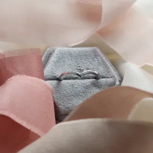 Original engagement ring with lab-grown diamond AMYA Thumbnail