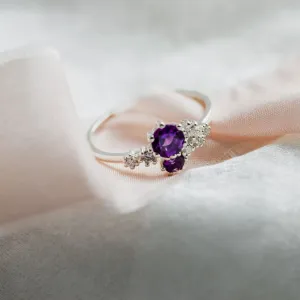 Gold cluster ring with amethyst and diamonds BERRY Thumbnail