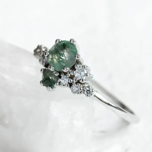 Cluster ring with moss agate and diamonds FANTASY Image