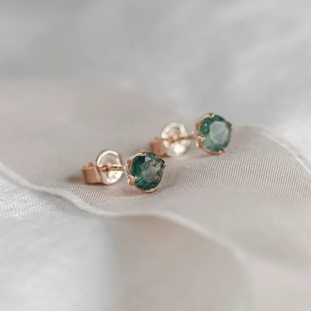 Round gold stud earrings with moss agate RENE Image