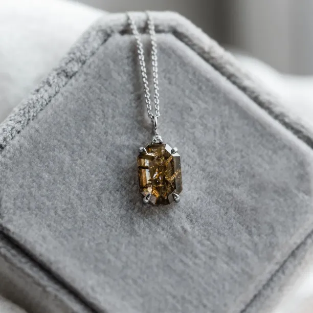 Gold necklace with diamond salt and pepper CATHERINE Image