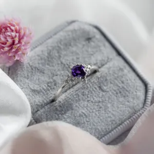 Engagement ring with amethyst and diamonds ALBINEA Thumbnail