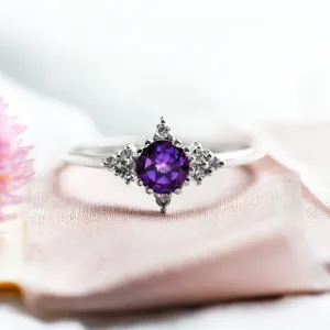 Engagement ring with amethyst and diamonds ALBINEA Thumbnail