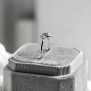 Unusual gold ring with salt'n'pepper diamonds ORION Thumbnail