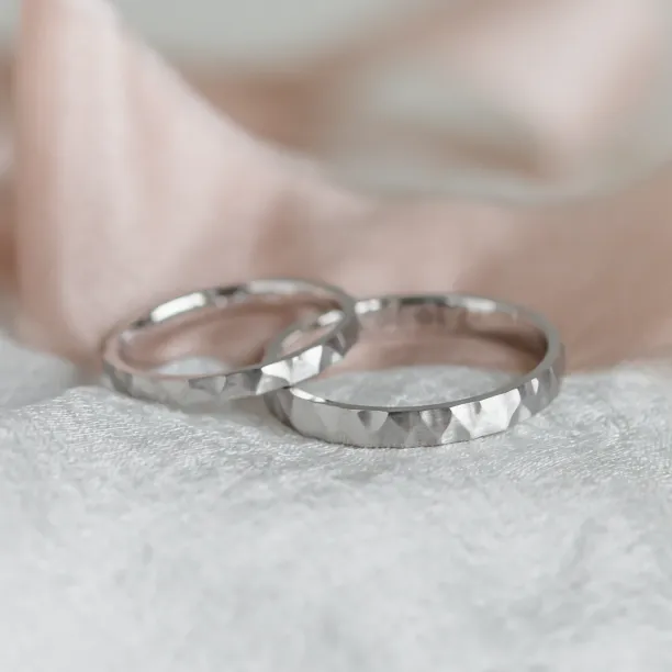 Unusual wedding bands with hammered surface BANG Image