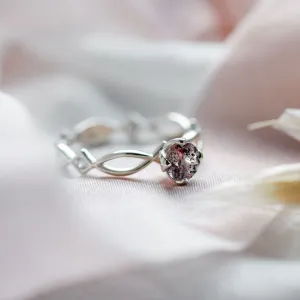 Lepidocrocite and diamonds in ring QUEENSLAND Thumbnail