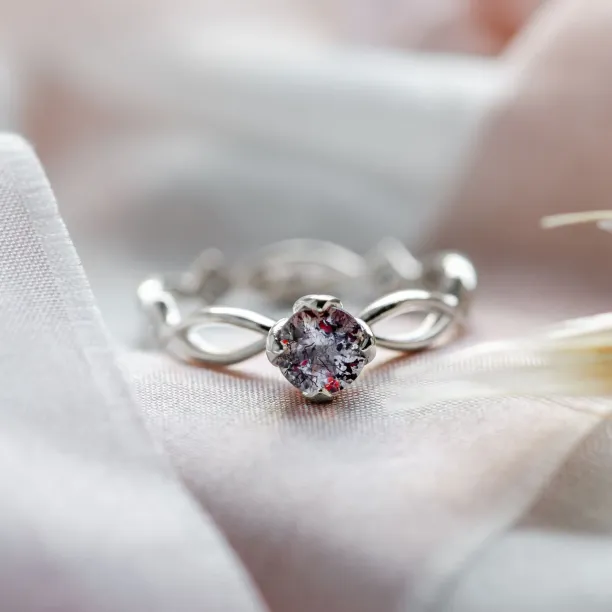 Lepidocrocite and diamonds in ring QUEENSLAND Image