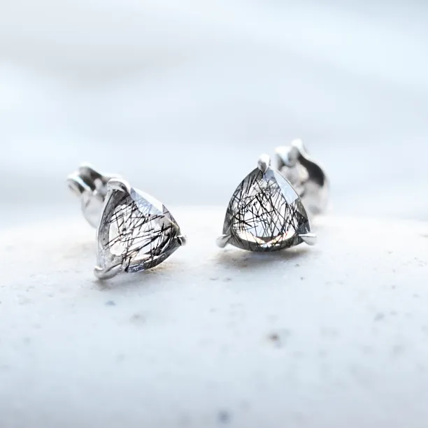 Gold rutilated quartz earrings TRIADA Image