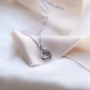 Minimalist rutilated quartz necklace TRIANGLE Thumbnail