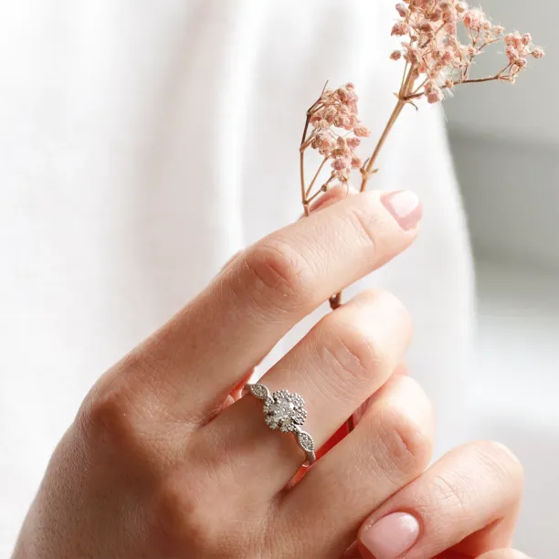 Gold vintage diamond ring CALYPSO Image