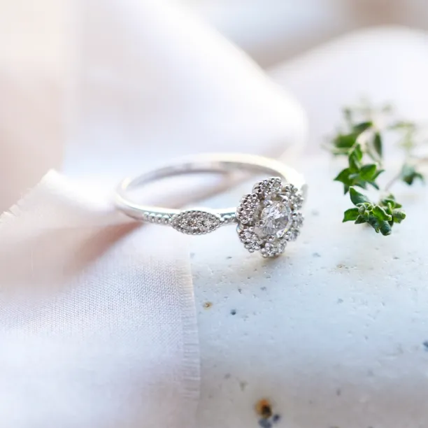 Gold vintage diamond ring CALYPSO Image