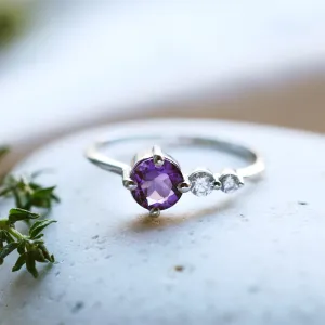 Gold ring with purple amethyst and diamonds AMO Thumbnail