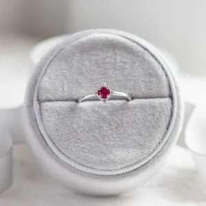 Gold ring with ruby and diamonds RUBY Thumbnail