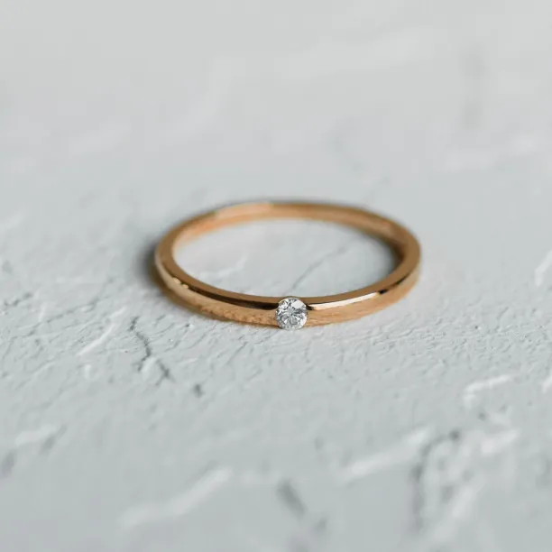 Minimalist diamond engagement ring HAIM Image