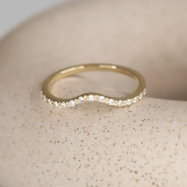 Gold eternity ring with diamonds TIEROS Image