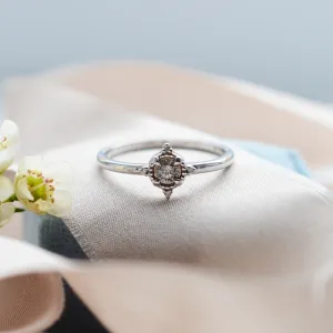 Romantic salt and pepper diamond ring ESTRELLA Thumbnail