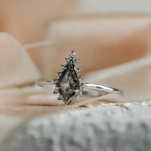 Gold cluster ring with salt'n'pepper diamonds DOMIZOS Thumbnail