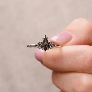 Unusual ring with salt'n'pepper diamonds MANSUETO Thumbnail