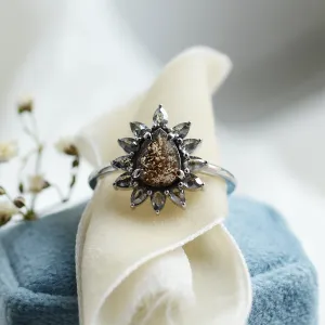 Flower ring with salt'n'pepper diamonds GIRASOLO Thumbnail