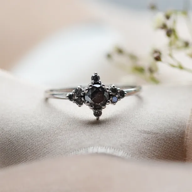 Gold salt'n'pepper diamond ring in vintage style FORTUNATO Image