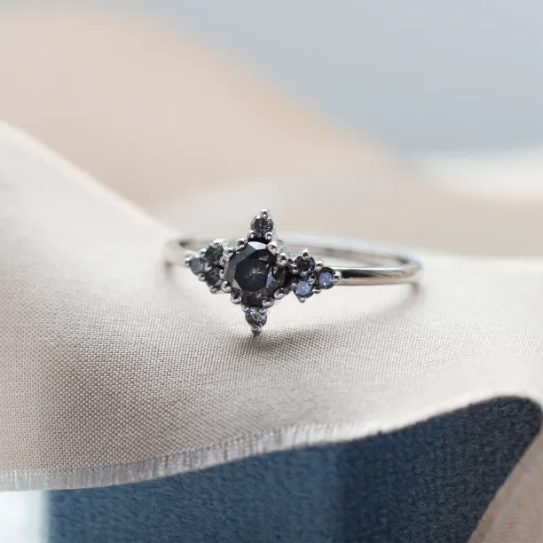 Gold salt'n'pepper diamond ring in vintage style FORTUNATO Image