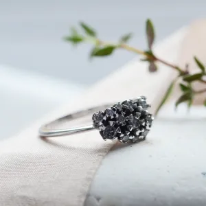 Gold cluster ring with salt and pepper diamonds SEVERINOS Thumbnail