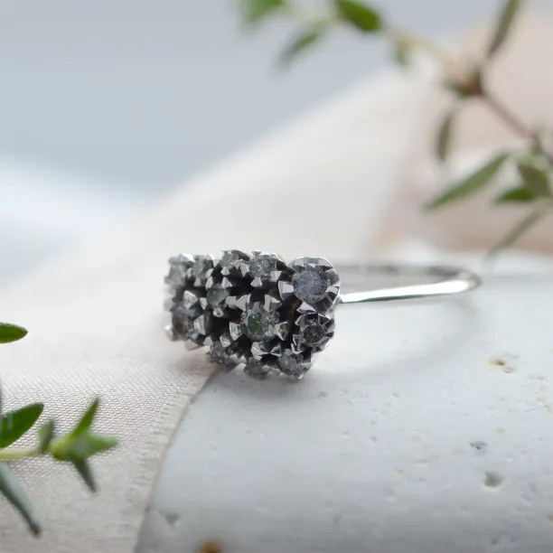 Gold cluster ring with salt and pepper diamonds SEVERINOS Image