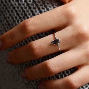 Unusual engagement ring with salt'n'pepper diamond GARDA Thumbnail