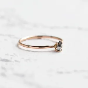 Minimalist engagement salt'n'pepper diamond ring  PERA Thumbnail
