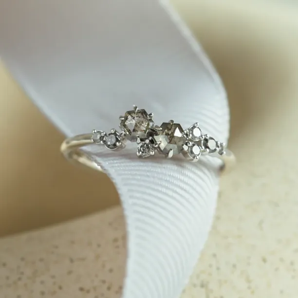 Gold cluster ring with hexagon salt'n'pepper diamonds CLARINA Image