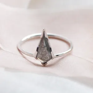 Unusual engagement ring with salt'n'pepper diamond KELLIS Thumbnail