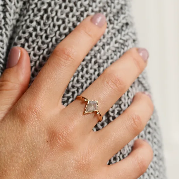 Kite salt'n'pepper diamond engagement ring SALLYX Image