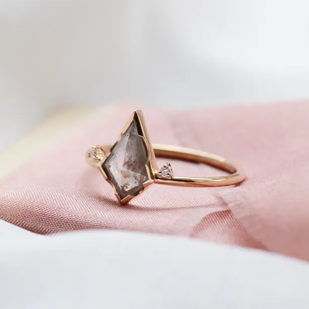 Kite salt'n'pepper diamond engagement ring SALLYX Image