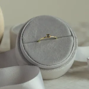 Minimalist salt and pepper diamond ring ELLAX Thumbnail