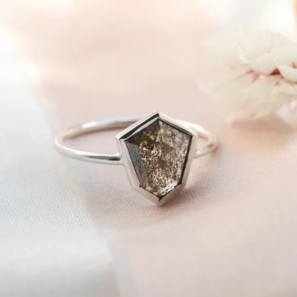 Gold ring with hexagon salt and pepper diamond CIARO Image